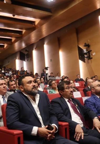 Fortalece la UAT manejo eficiente y transparente de los recursos