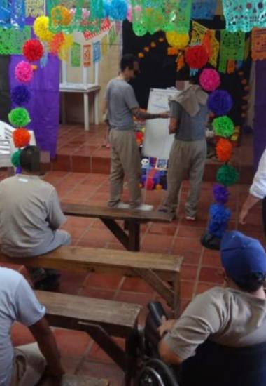 Promueven PPLs del CEDES de Nuevo Laredo igualdad y respeto a través de taller sobre violencia de género