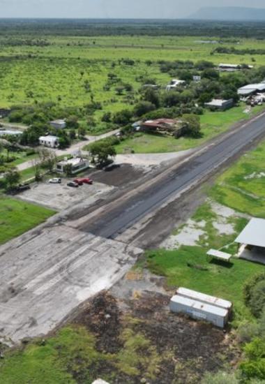 Rescata gobierno de Américo aeródromo de Ciudad Mante para fortalecer al campo