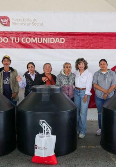 Lleva SEBIEN apoyos sociales a Hidalgo y Mainero