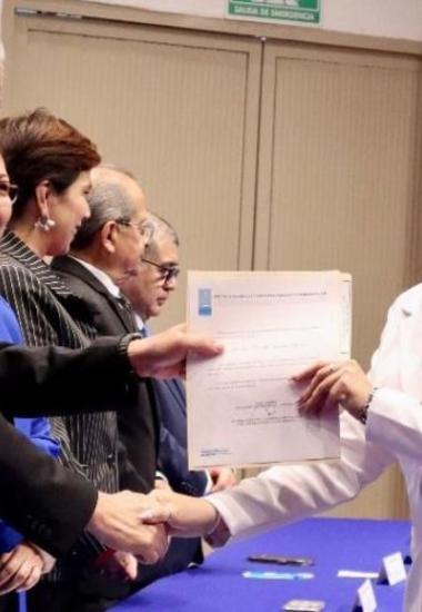 Son nuevas generaciones de médicos reflejo de la calidad humana que vive Tamaulipas: SST