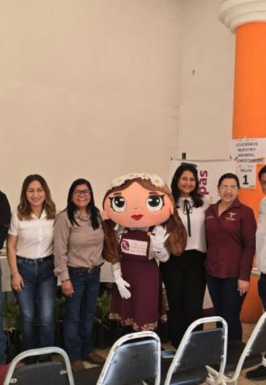 Con pláticas y donación de plantas, promueven cuidado ambiental en Padilla
