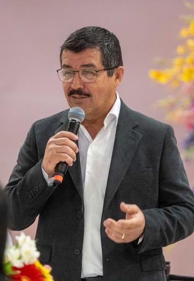 Dámaso Anaya reconoce la labor de las madres trabajadoras de la UAT
