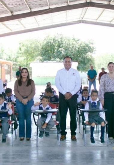 Beneficia SET a más de mil 500 estudiantes de Matamoros, San Fernando y Valle Hermoso con mobiliario escolar