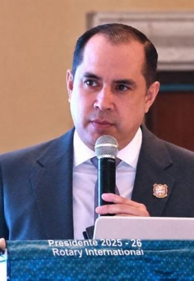 Participa secretario de Finanzas en encuentro rotario y destaca saneamiento financiero de Tamaulipas