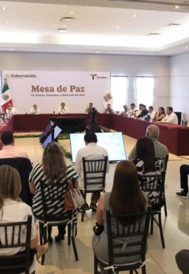 Llama Américo  a fortalecer un periodismo libre,  responsable y  comprometido con la verdad