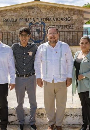 Dota SET de centro de cómputo a la Escuela Primaria Multigrado “Leona Vicario” de San Nicolás